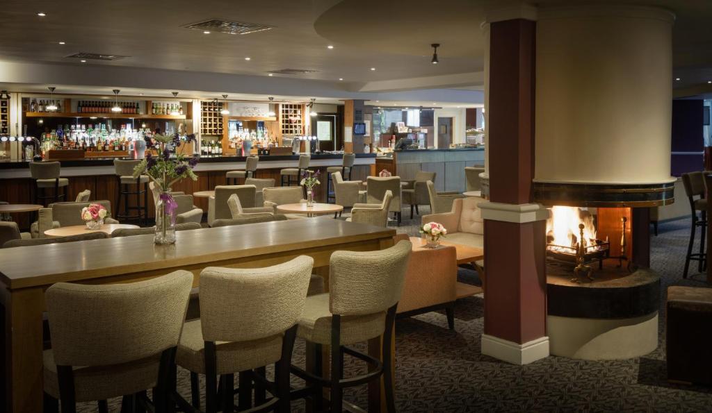 Delta Hotels By Marriott Warwick ウォリック エクステリア 写真