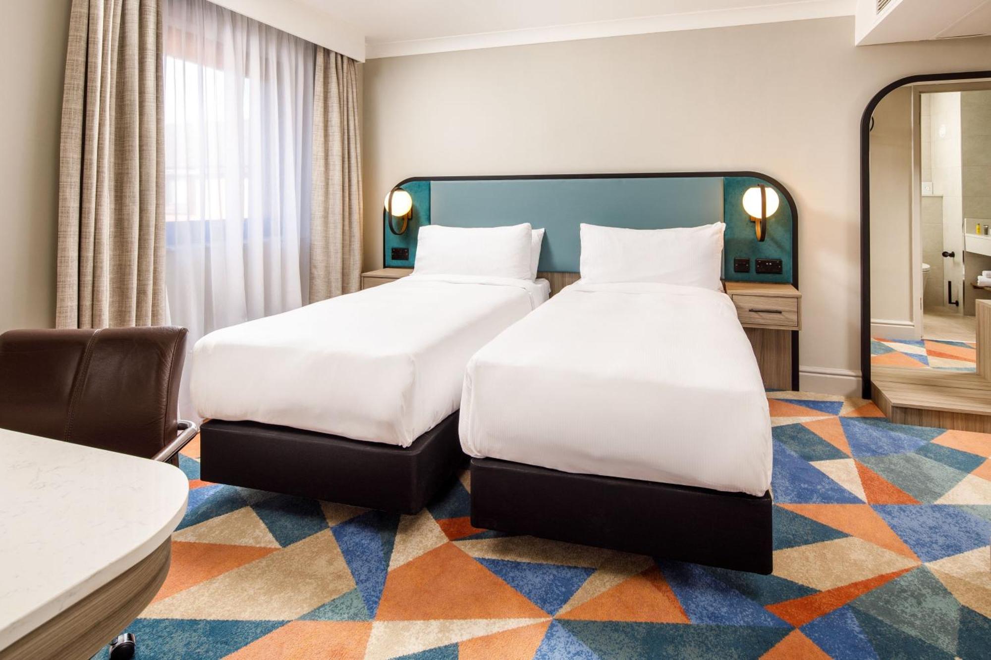 Delta Hotels By Marriott Warwick ウォリック エクステリア 写真